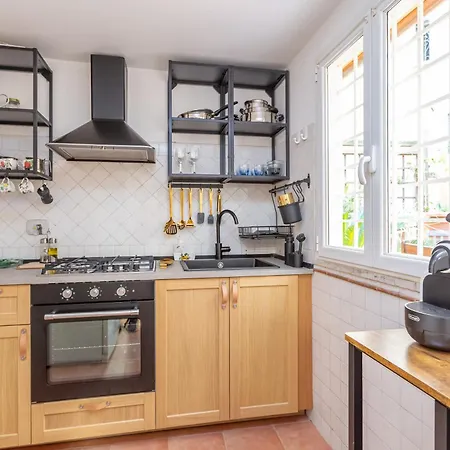 Easybnb - Daisy Roma