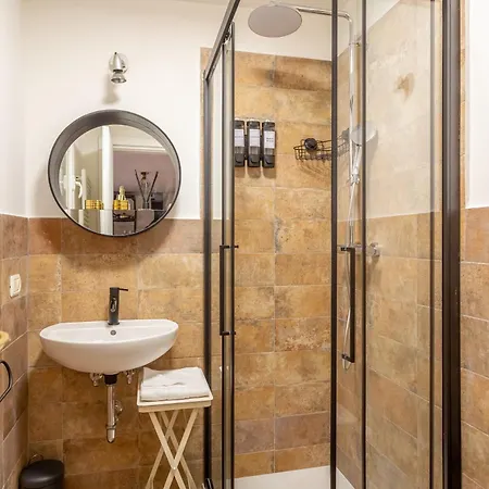Easy Daisy Apartment Rome